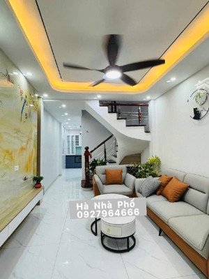 nhà dân xay 5 tầng, 6pn chỉ 8.x tỷ - nhân mỹ - mỹ đình