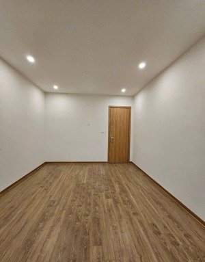 nhân hòa - thanh xuân , 45m 5 tầng mặt tiền 4.8m ô tô kd. 45m² 5 tầng mt 4.8m
