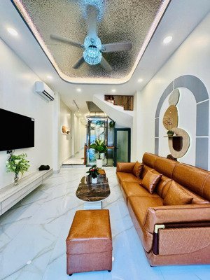 bán nhà hẻm xe hơi - đặng văn ngữ - khu cao tầng - dân trí