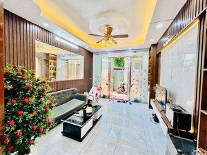 bán nhà xuân la, 50m ra mặt phố, sáng thoáng, ô tô đỗ cửa, 39m2, 9.45 tỷ.