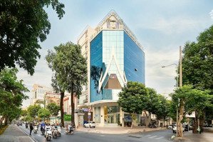 bán gấp trong tháng - bán nhà nguyễn trãi 387m² - 9 tầng - 450 tỷ