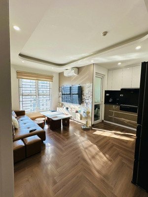 chính chủ bán căn hộ 2 ngủ 1 vệ sinh 56m2 ct7abc the spark dương nội, sđcc giá thu về 3.x tỷ