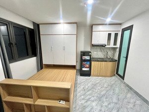 ccmn láng gần ngoại giao, ngoại thương, luật,... cầu vượt nguyễn chí thanh, trần duy hưng