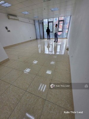 cho thuê mặt bằng làm văn phòng - phố lâm hạ - long biên.