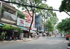 nhà mặt tiền giá hẻm chỉ 130tr/m2 bán gấp nhà c4 200m2 (8,5m x 23m) - xây building, chdv