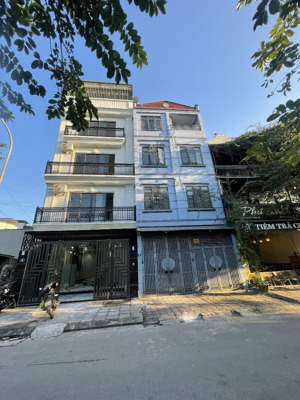 phân lô vỉa hè phúc lợi, view thoáng vĩnh viễn, hiếm, 75m2, mt6m, 6 tầng thang máy, nhanh hơn 20 tỷ