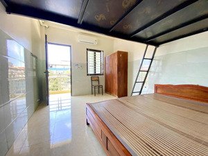 cho thuê phòng trọ sv tại hoà lạc, ngay cổng đhqghn, quốc lộ 21. giá 1,5tr/tháng. đầy đủ thiết bị