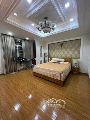 bán biệt thự trường sa - 4 tầng - 2 mặt tiền - view sông - 48 tỷ