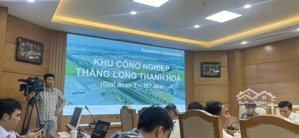 chính chủ cần bán nhanh lô đất tỉnh lộ trước cửa khu công nghiệp 650ha đông văn