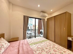 căn hộ 1pn full nội thất cửa sổ trời ban công thoáng máy giặt riêng - tân bình