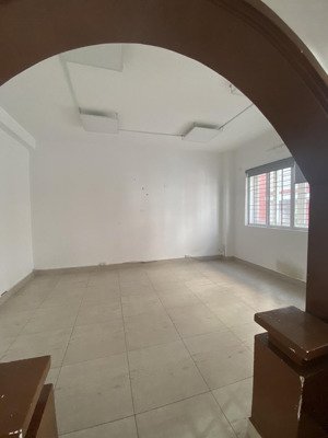 nhà cho thuê đường nguyễn thị minh khai f đa kao quận 1. (7x14) trệt + 2 lầu 35tr