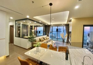 bán căn hộ chung cư vinhomes nguyễn chí thanh, 157m2, căn góc, 4pn thoáng, thiết kế đẹp