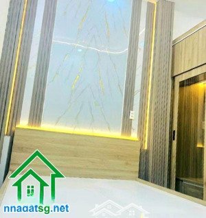 chỉ 4,65 tỷ nhà 2 tầng hẻm xe hơi 5m ngã tư 4 xã, bình tân - dt: (4x10)m - 2 pn - 2 wc