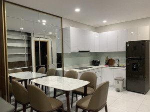 chính chủ bán nhanh căn angia riverside quân 7- full nội thất- view sông- sổ hồng có hỗ trợ vay