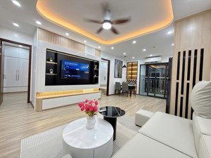 siêu phẩm toà a đại kim building 80m 3 ngủ 2 vệ sinh giá cực tốt chỉ 6.3 tỷ
