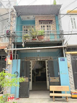 cần bán gấp căn nhà đường 26 tháng 3 gần ngay aeon mail tân phú.