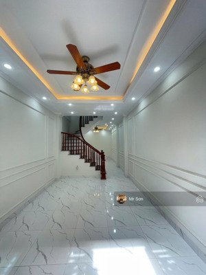 bán nhà phú lương xây độc lập 6 phòng ngủ thang máy thuê ngay 20tr/tháng