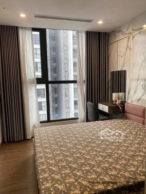 bán nhanh căn 2n2vs sổ lâu dài tòa w3 vinhomes westpoint phạm hùng giá tốt nhất thị trường