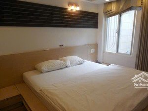 cần bán nhà hẻm xe hơi sư vạn hạnh dt ( 7,5 x 19 ), giá bán 40 tỷ thương lượng