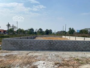 bác tôi cần tiền lo việc cho con, cần bán 300m2 tđc linh sơn, gần cổng đại học quốc gia, đh fpt.