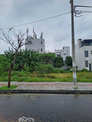 bán dn tại hói kiểng 10, 5,386 tỷ, 105m2 - giá ưu đãi