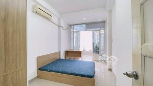 cho thuê căn hộ ban công quận 1 gần chợ bến thành, full nội thất