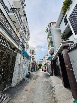 chủ gửi bán nhà hẻm ô tô hiệp bình - gần chợ hiệp bình, thủ đức