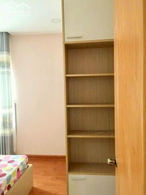 Căn hộ 3p ngủ, có nội thất, C/c Bàu cát,Tân BÌnh giá 12tr/th