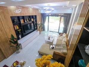 vào ở ngay! phố ẩm thực phan xích long, phú nhuận - sẵn 5 tầng, 4 pn (dt: 4x10m) chỉ 7,5 tỷ tl