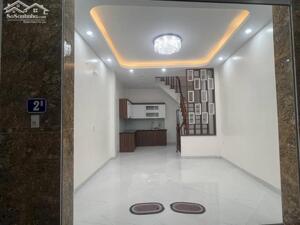 Nhà xây mới 31m2* 5 Tầng-7.6 tỷ* ngõ 35 Phố Lụa- P. Vạn Phúc- Q. Hà Đông- 70m ra oto.