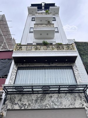 bán nhà phân lô 918 long biên gần cầu vĩnh tuy, 88m2, 7 tầng, thang máy, gara 2 oto, giá 27.4 tỷ