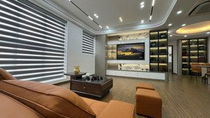 chính chủ cần bán gấp căn hộ chung cư no3 trần quý kiên cầu giấy dt 61m2-2 ngủ giá 5.5tỷ còn thượng