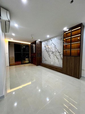 bán cc 3pn 2wc tại flc star tower, 6 tỷ, 93m2, siêu hot!