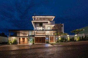 biệt thự 3 tầng khu compound nội bộ trung tâm trần não an khánh diện tích: 300m2 giá nhanh 55 tỷ