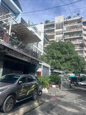 chính chủ bán biệt thự mini khu biệt lập cao cấp tân quý, tân phú, hướng nam mát mẻ, ô tô tận cửa