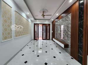 sốc! bán nhà ngã 5 hà trì 35m2, 4 tầng đẹp về ở ngay chỉ 5.95 tỷ