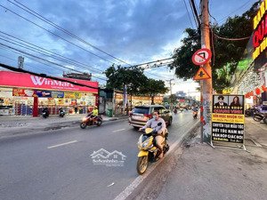 duy nhất 1 căn nhà mặt tiền kinh doanh tô ngọc vân đang cho thuê thu nhập ổn định dt 211.5m2