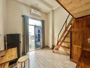 căn hộ dịch vụ duplex balcon full nội thất - trung tâm q3