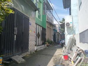 Nhà SHR 1/Nguyễn Thành Vĩnh-Trung Mỹ Tây-Q12.Dt 4,5x14~62m2~2 tấm~4,5ty