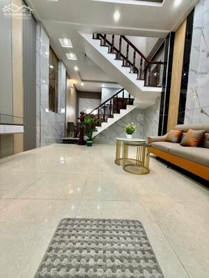 BÁN GẤP – NHÀ 2 TẦNG BTCT 56m² – HẺM XE HƠI THỚI AN 13 – SHR HOÀN CÔNG ĐỦ – CHỈ 4.68 TỶ