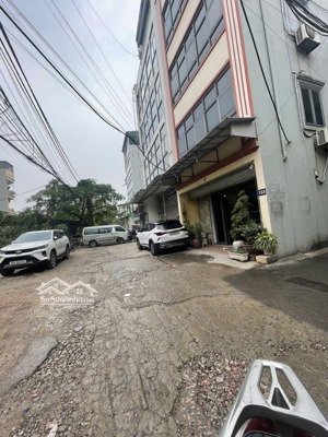 hiếm! nhà đẹp bằng liệt ô tô đỗ cổng 3 thoáng tuyệt đỉnh