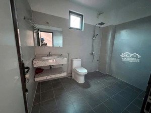 nhà đẹp ở ngay - hiếm-sổ đỏ full thổ cư - 4.5 tỉ - đại mạch đông anh hà nội