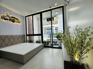 siêu phẩm 6 tầng quận 11- thang máy - hẻm 8m -41m2 giá 9,99 tỷ. tặng nội thất.