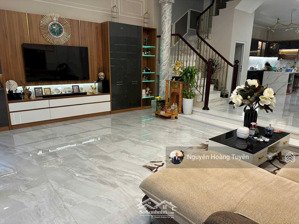 vị trí số 1 ! dân trí cao ở ngay hẻm 6m thạch thị thanh, tđ,q1 (6,4 x 18m-115m2)4 tầng. chỉ 28 tỷtl