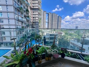 bán căn hộ 2 phòng ngủ có sân vườn sol forest ecopark. lh: 