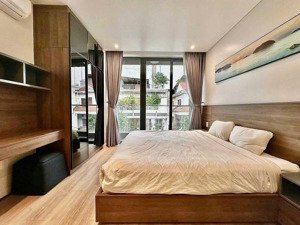 căn hộ 1pn, full nội thất, cửa sổ lớn, 40m2, gần sân bay, giáp q1, q3, bình thạnh 