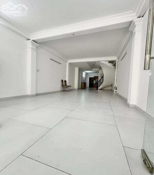 Chỉ nhỉnh 15 tỷ, có CHDV hẻm 10m Cộng Hoà, P12, Tân Bình, 93m2, 3 tầng, thuê 40 tr/tháng