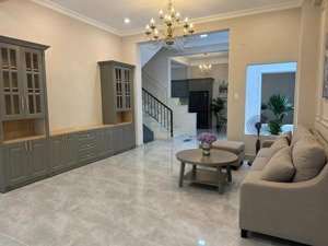 bán nhà hẻm đặng dung - 3 tầng - cho thuê 40tr/th - diện tích 112m2 - 24 tỷ