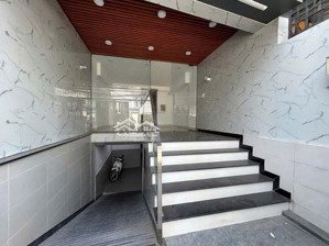 siêu phẩm mặt tiền 7 tầng nguyễn xí, p.13, bt - dòng tiền 40tr/tháng - có thang máy - có hầm xe