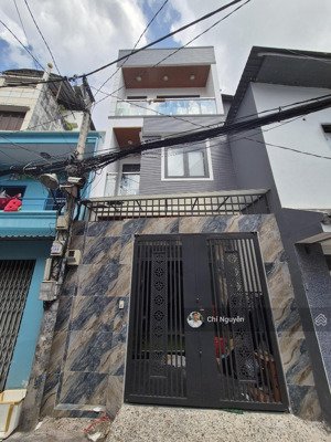 chỉ 8.5 tỷ tl, nhà mới 3 tầng, 67m2, 4.3x16m, 4pn, hẻm 4m thông trường chinh, xuân diệu, p12